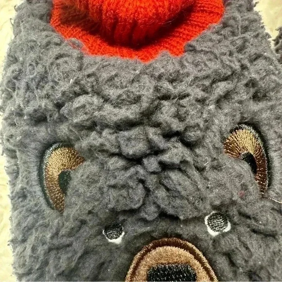 K. Bell  Sherpa Socks Grey & Red Size Small - Picture 14 of 16